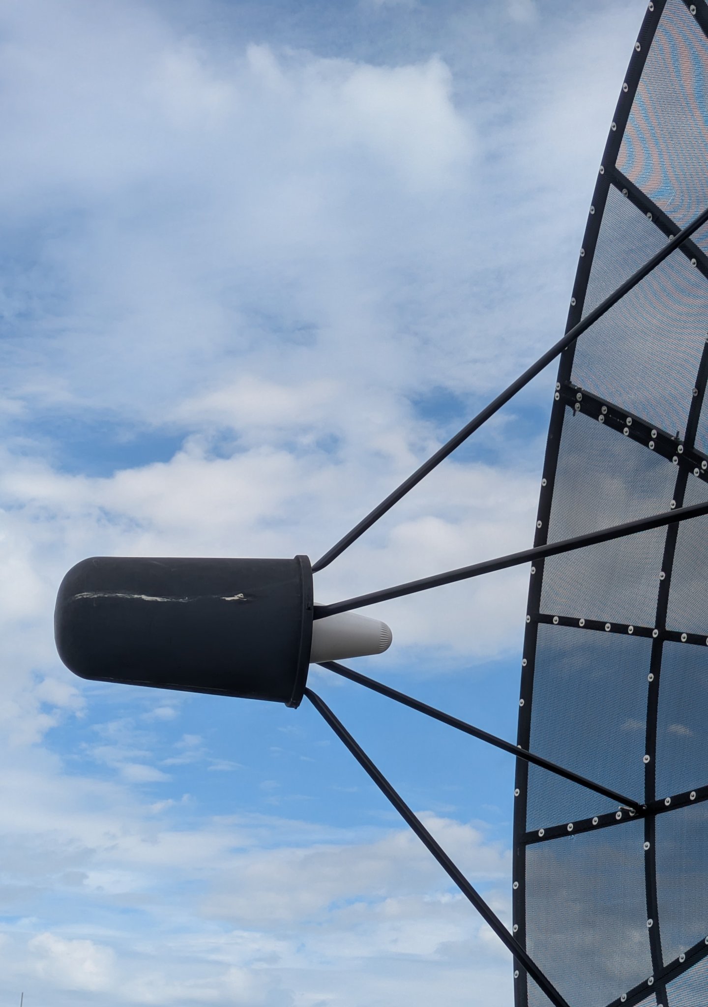 IceConeFeed radome and LNA housing at the prime focus, side view
